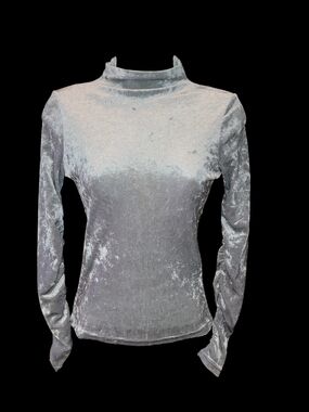 Cozi Women's Silver Velvet Long-Sleeve Mock Neck Top Sx Small